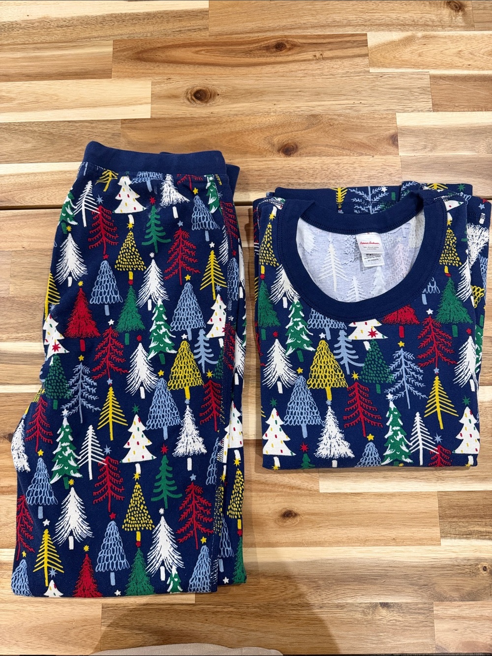 Hanna Andersson Holiday Tree Pajama Set size M